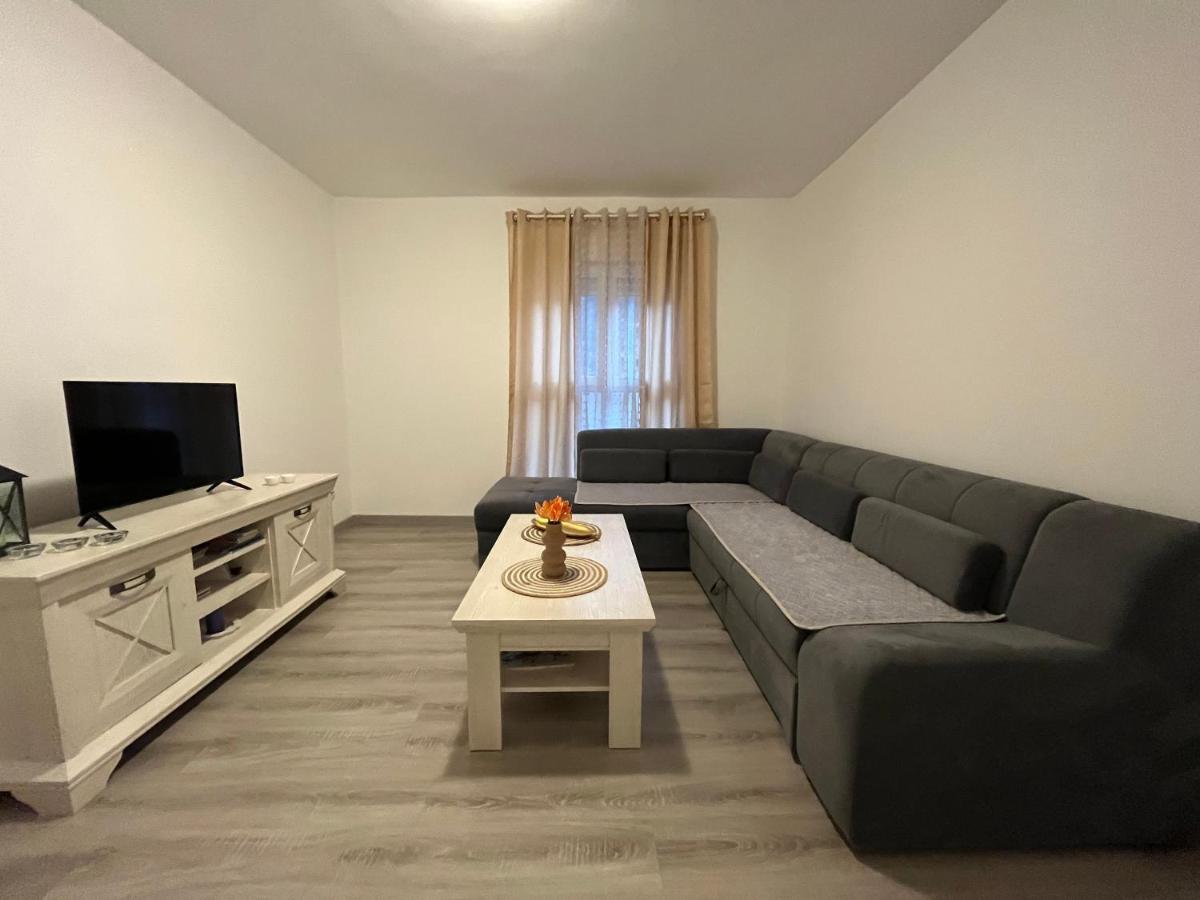 Orlando Apartman Kotor Luaran gambar